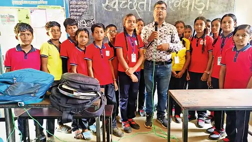 बसना: स्वच्छता पखवाड़ा कार्यक्रम शासकीय पूर्व माध्यमिक शाला अरेकेल में 16 से 30 सितंबर तक। पखवाड़ा Arekel school image