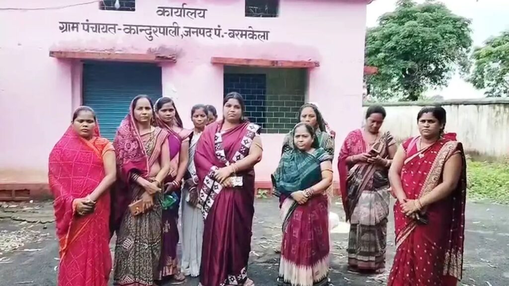 सारंगढ़-बिलाईगढ़ में विहान योजना पर सवाल, महिलाओं ने लगाए भ्रष्टाचार के आरोप Bihan women image
