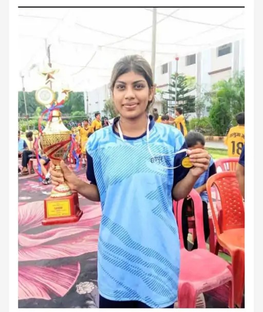 परसवानी की मंजुला साहू ने राज्य स्तरीय शतरंज प्रतियोगिता में नेशनल के लिए चयन manjula parswani school