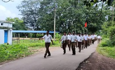 राष्ट्रीय स्वयंसेवक संघ ने शताब्दी वर्ष पर विजयादशमी उत्सव और पथ संचलन RSS image