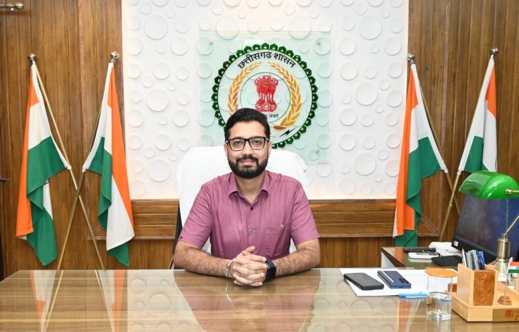 Collector vinay kumar image original