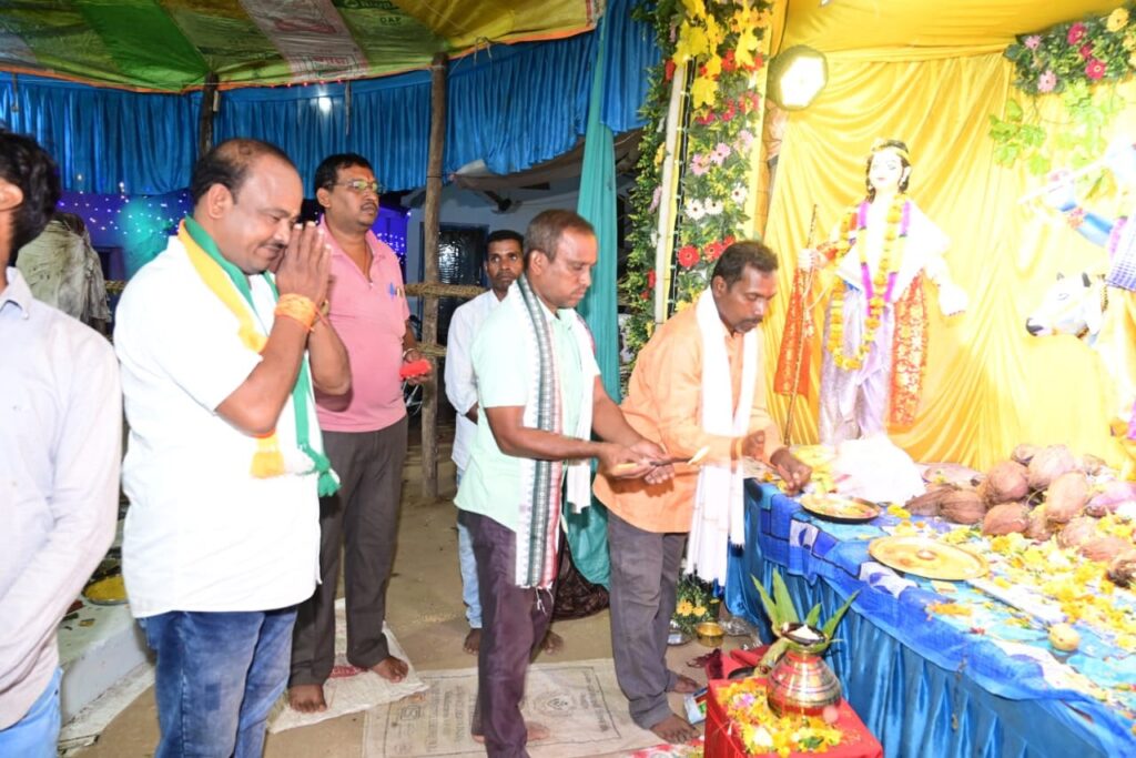 ग्राम गुढयारी में रास पूर्णिमा पर एक दिवसीय कबड्डी प्रतियोगिता का भव्य आयोजन Gudihari image one