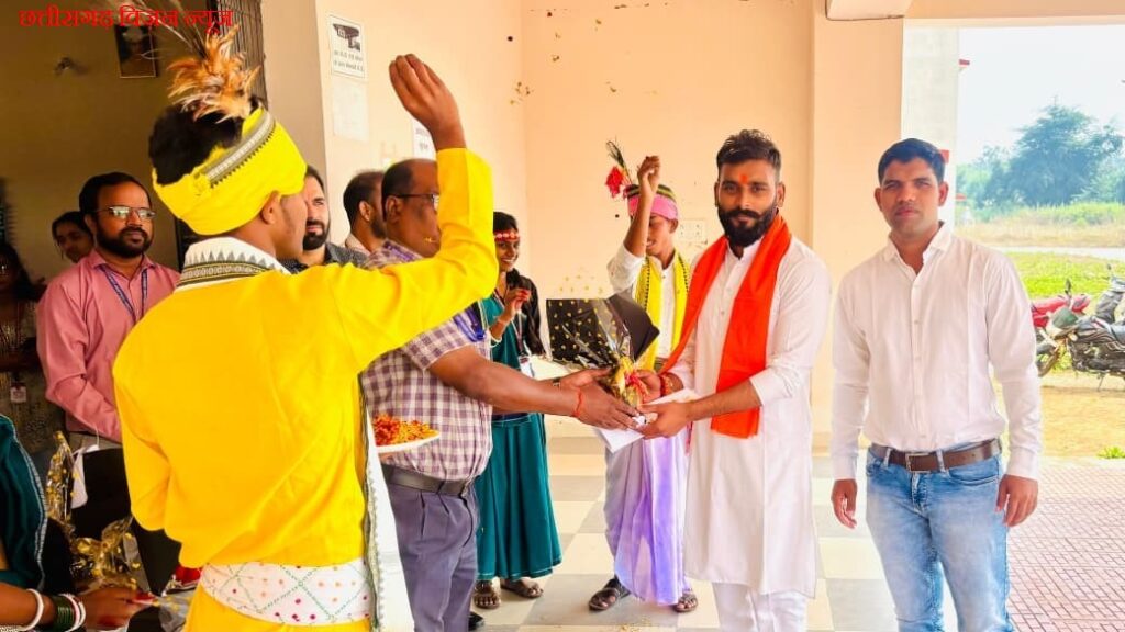 Lohrakot collage image 1