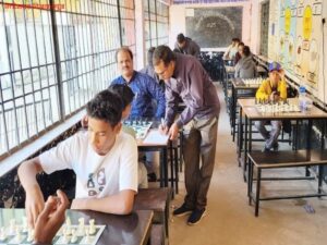 Ches playing image 3