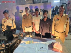 Pithora police image 2