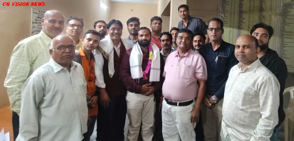 बसना: श्री परशुराम युवा वाहिनी का गठन, भूपेंद्र शर्मा अध्यक्ष व सुजीत दास सचिव नियुक्त। श्री bram