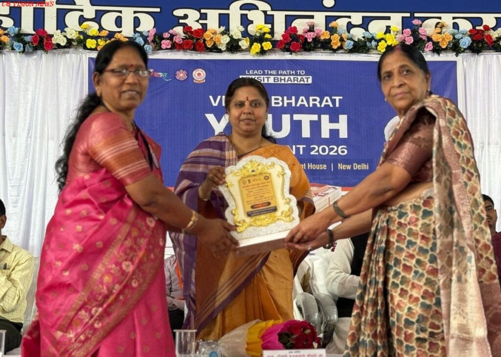 महासमुंद: युवाओं की ऊर्जा ही विकसित भारत की सबसे बड़ी शक्ति – सांसद रूपकुमारी चौधरी। युवाओं msd11 (1)