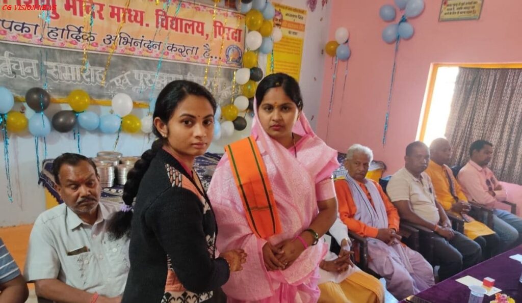 बसना: सरस्वती शिशु मंदिर पिरदा में आयोजित हुआ विदाई एवं सांस्कृतिक उत्सव समारोह। शिशु pirda1