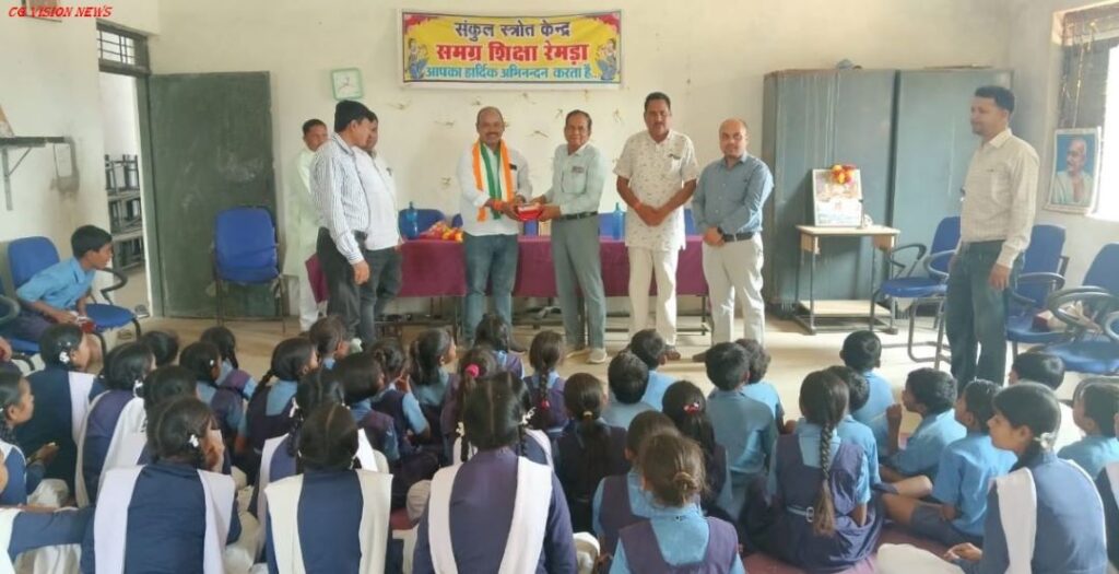 बसना: रेमड़ा के 3 विद्यार्थियों का नवोदय विद्यालय में चयन, गांव में खुशी की लहर। नवोदय Remda new