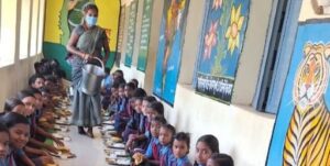 नेवता भोज का आयोजन