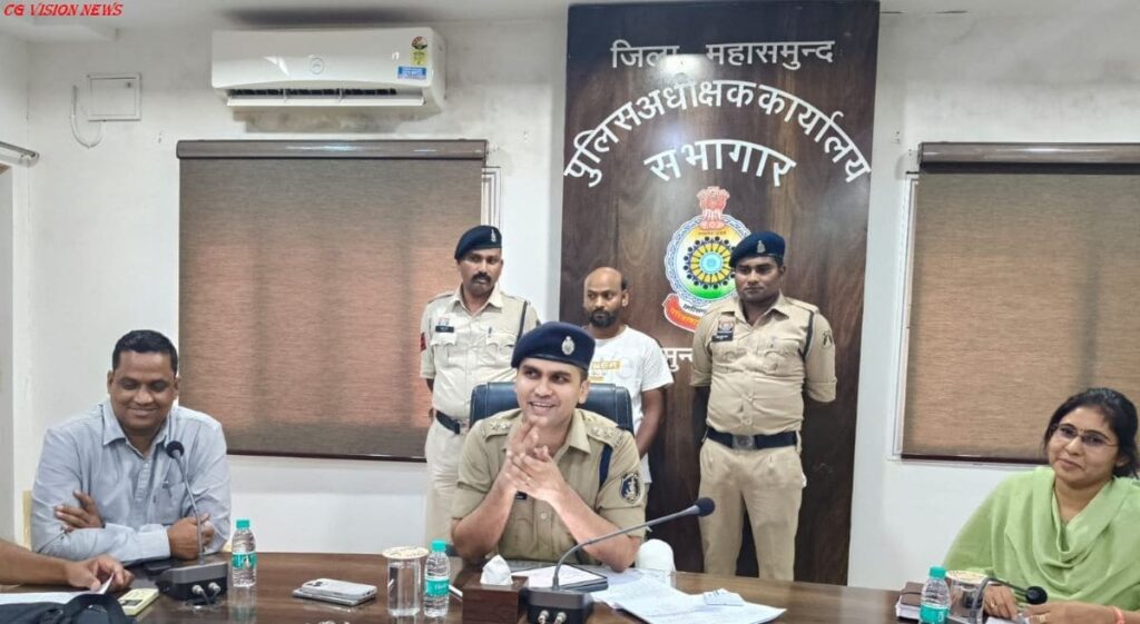 शातिर चोर गिरफ्तार