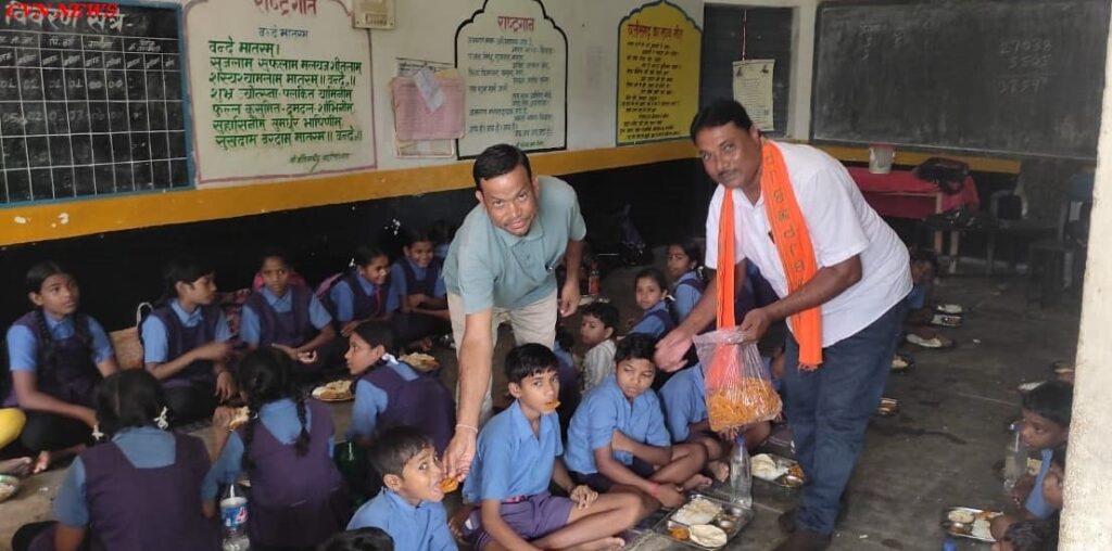 सरायपाली जन्मदिन पर न्योता भोज