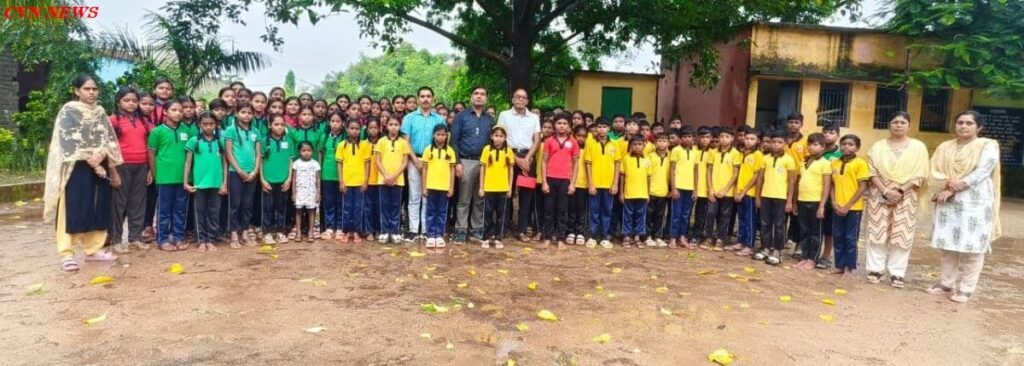 बसना: अरेकेल स्कूल में ‘पर्यावरण प्रहरी’ अभियान, बच्चों ने सीखा स्वच्छता और कचरा प्रबंधन का पाठ। अरेकेल स्कूल