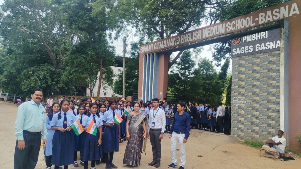 हर घर तिरंगा अभियान बसना