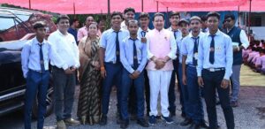 भुकेल साइकिल वितरण