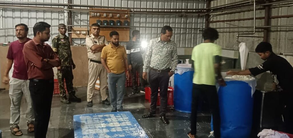 खाद्य विभाग टीम
