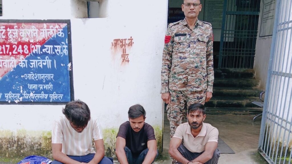 पिथौरा में अवैध शराब