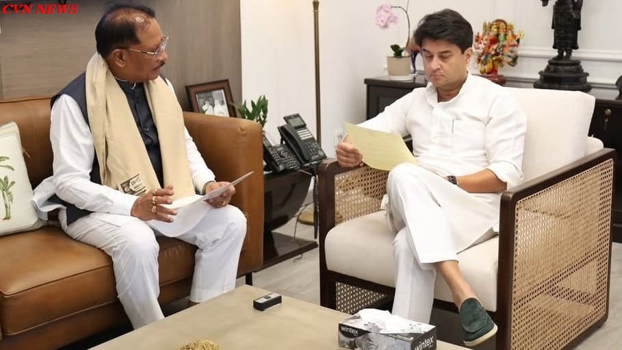 रायपुर: छत्तीसगढ़ के दूरस्थ इलाकों में बढ़ेगी डिजिटल कनेक्टिविटी, 2305 मोबाइल टावर लगाने की तैयारी। छत्तीसगढ़ डिजिटल कनेक्टिविटी