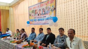 पिथौरा विद्यालय शिक्षकों को विदाई