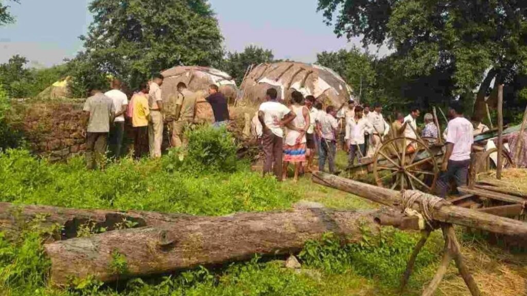 महासमुंद: बिरबिरा डबल मर्डर केस का खुलासा, मां की मौत का बदला लेने के शक में बुजुर्ग दंपति की हत्या। बिरबिरा मर्डर केस